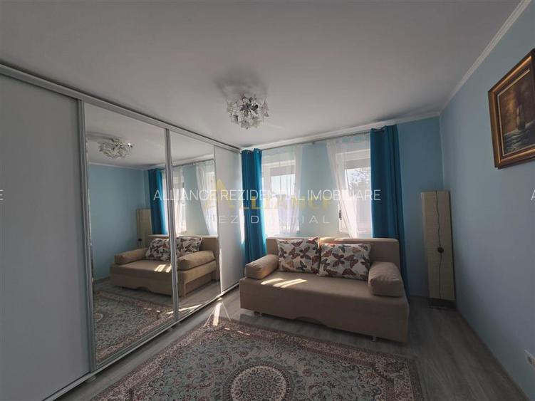 Casa mobilata si utilata - 3 camere- panouri solare+baterii stocare-sistem paza - 9