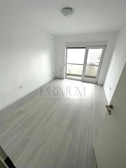 DUMBRAVITA - TRIPLEX - 3 CAMERE - 2 BAI - DEBARA - INCALZIRE PARDOSEALA - 2 LOC - 5