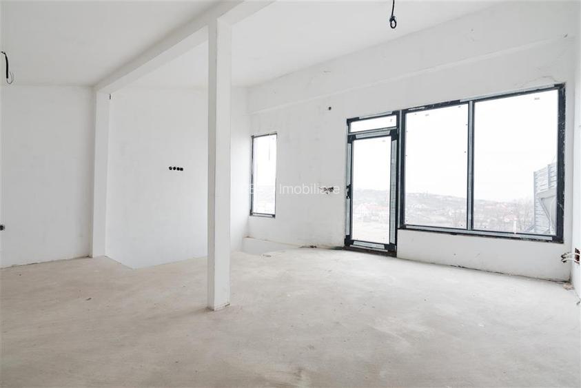 RECO apartament cu 3 camere parter + 2 etaje Oradea zona dealuri - 17