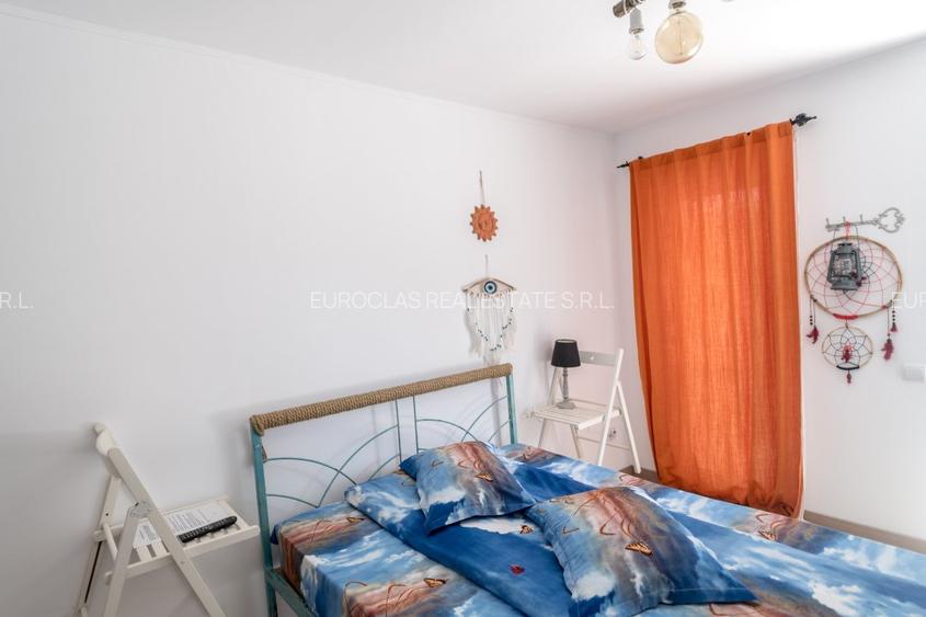 Exclusiv! Pensiune 6 camere - Vama Veche - Centru - 239.000 euro  (Cod E8) - 52