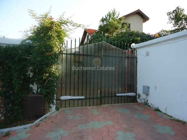 Vila piscina superba gradina matura cu iesire directa la padure - 22