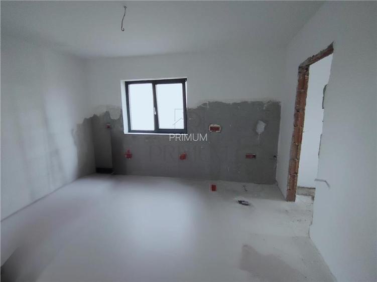 Duplex deosebit - personalizare interioara - compartimentare practica. - 4