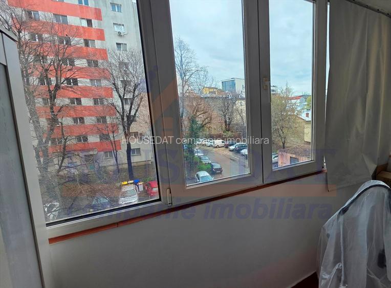 Vanzare apartament 2 camere Calea Mosilor, vedere spate - 4