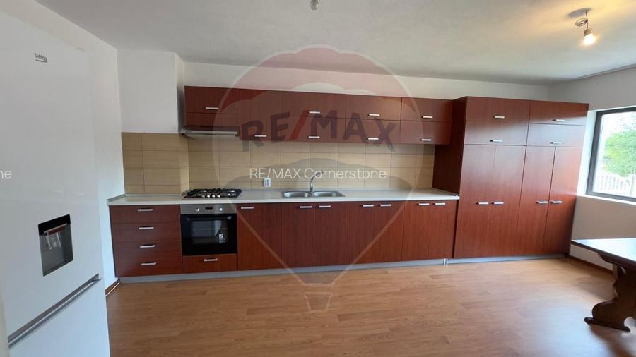 VILA IMPRESIONANTA DE VANZARE - BUGHEA DE SUS, ARGES - 2