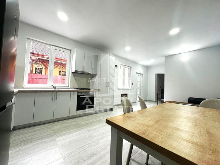 Apartament luminos cu 3 camere si curte comuna - 4