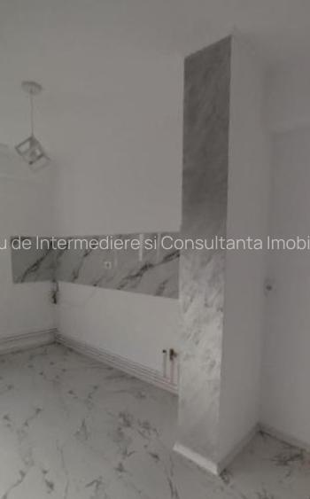 ►Tomis NORD OMV 2 Camere Decomandate 52m² Incadrat Renovat Centrala  Etaj 3 - 5