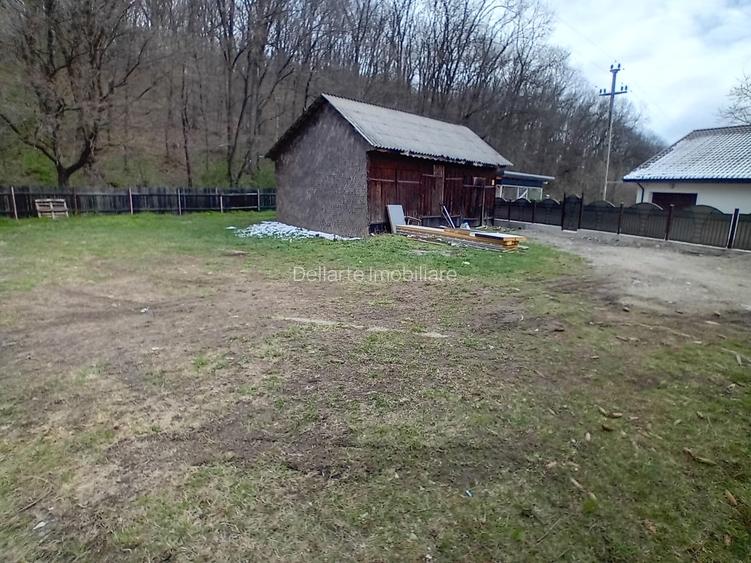 Teren intravilan 1670 mp - 3