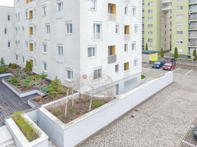 Suprafata Generoasa | Comision 0% - 12