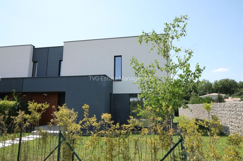 Amber Garden Tunari - 5