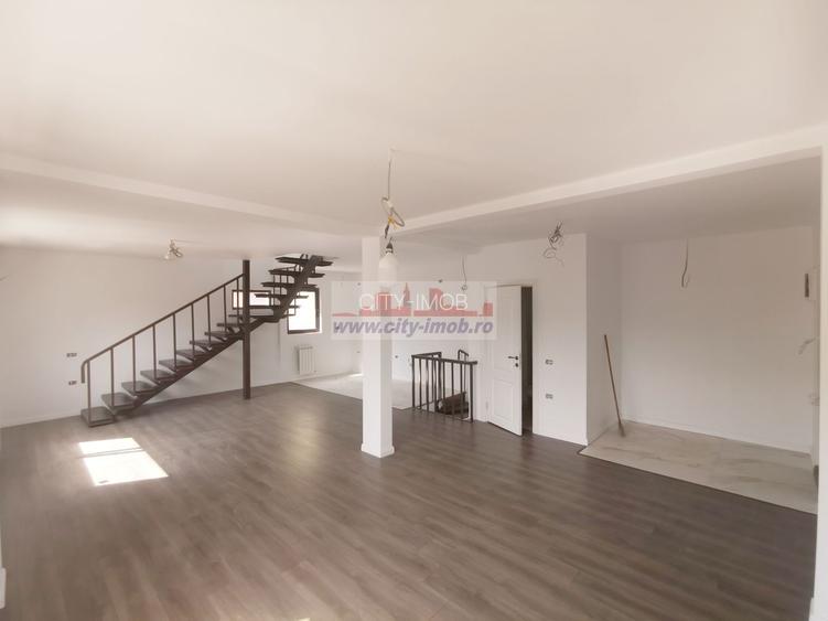 Vanzare Casa Otopeni   D + P + M - 4