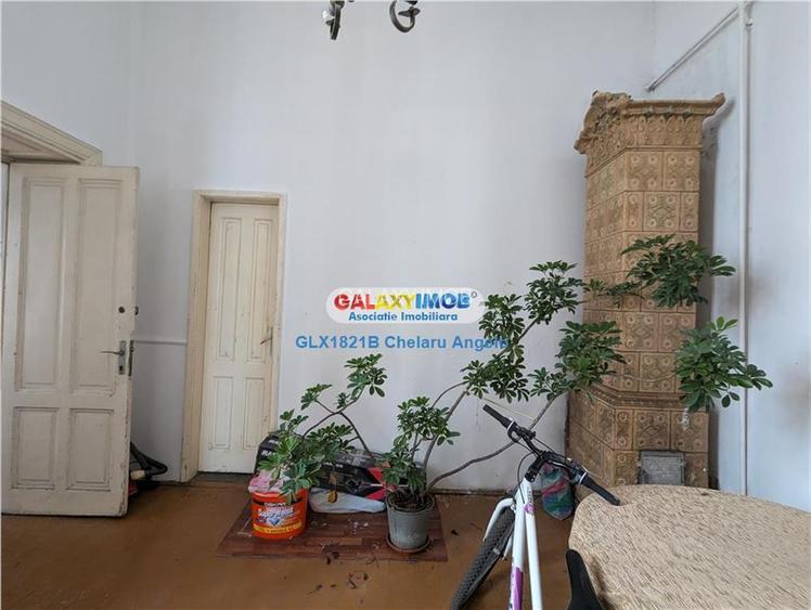 Unirii Cantemir vila P+2 ,210 mp utili, 8 camere teren 155 mp - 14