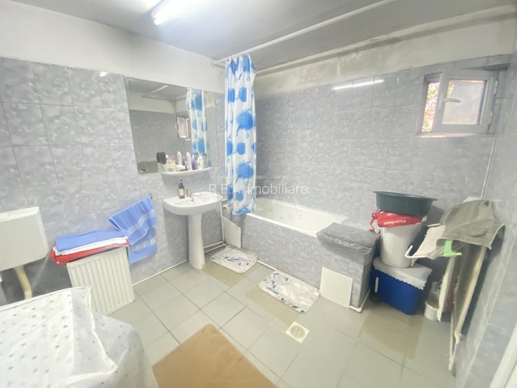Casa- 4 camere- Centrala proprie-Sector 5-Teren 185,97 mp- COMISION 0% - 19