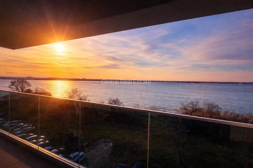 3 Camere Mamaia Zona Rex Vedere Frontală Lac Loc Parcare - 2