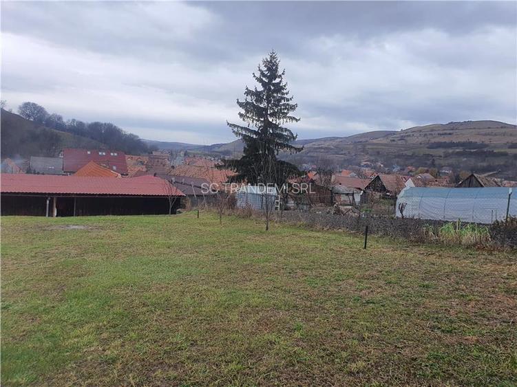 Casa saseasca pe un singur nivel, cu 2.021mp teren in Slimnic - 31