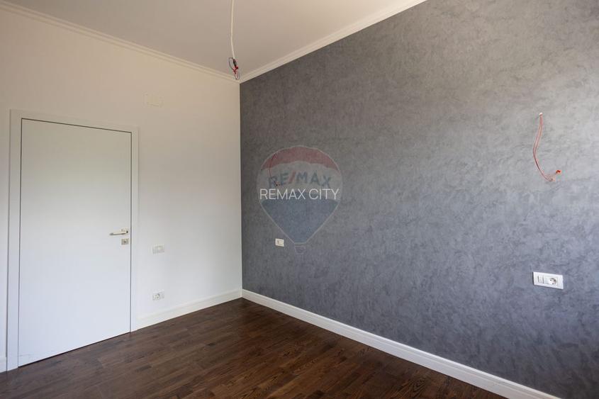 Casa de vanzare - Zona Ursulet Piatra Neamt - 34