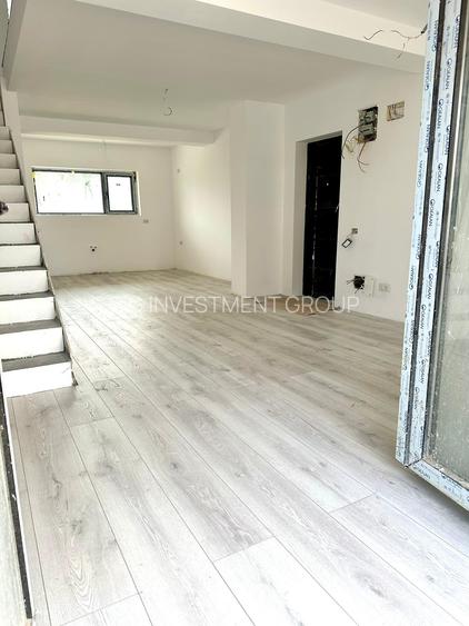 Ultima viluta de vanzare in acest complex din Tunari. - 3