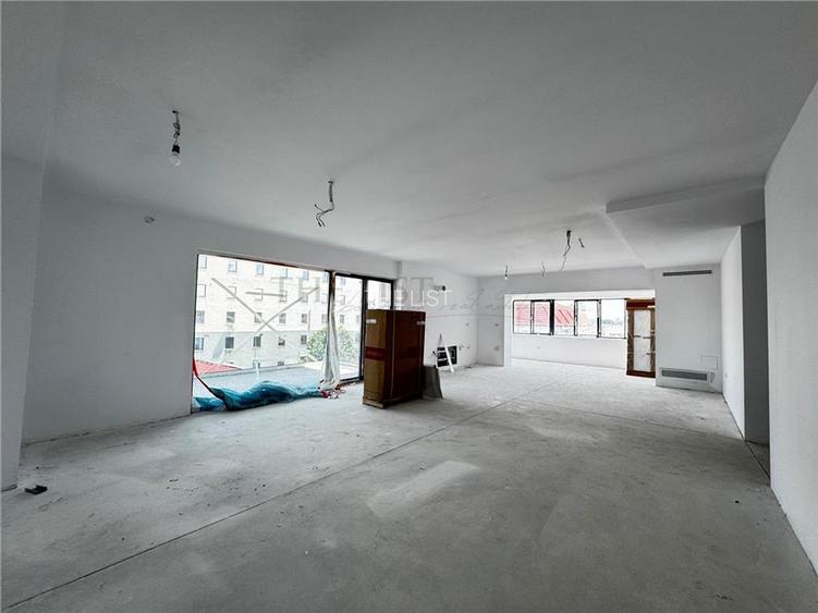 De Vanzare Apartament 4 Camere | Herastrau - 4
