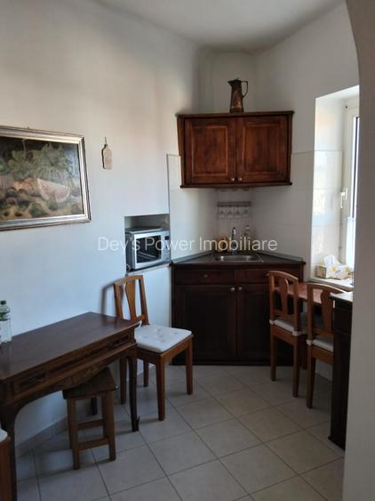 Afacere la cheie - 10