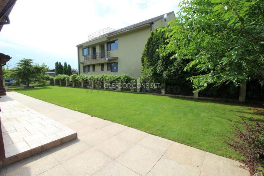 Iancu Nicolae - Vila individuala RENOVATA langa padure - 24