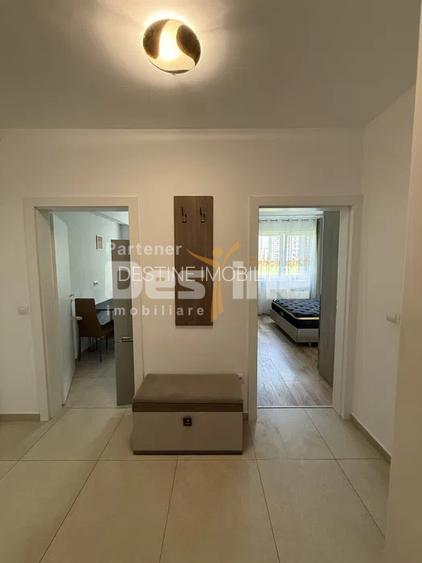 Apartament cu 2 camere decomandat,  cu terasa si gradina,   situat in Tractorul - 7