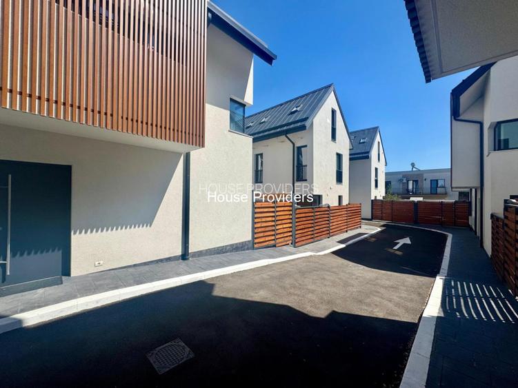 Vila/Casa 4 Dormitoare |COMISION 0|Metrou Straulesti - 2