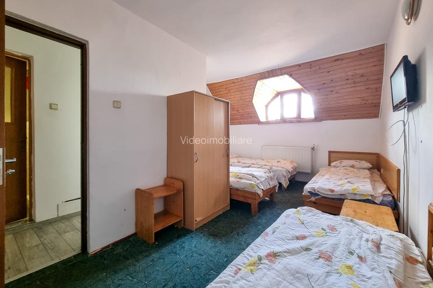 Vila Predeal, 11 camere, fost casino, fundație pe stanca/ Acceptam plata in rate - 14