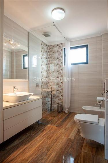 Vila D+P+E cu jaccuzi exterior in Iosia - 19