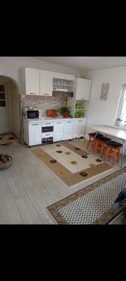 De vânzare O casa ín loc.Turia casa 88mp teren 10 mp  - 8