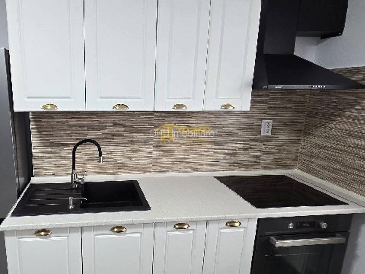 Garsoniera, Piata Unirii. - 3