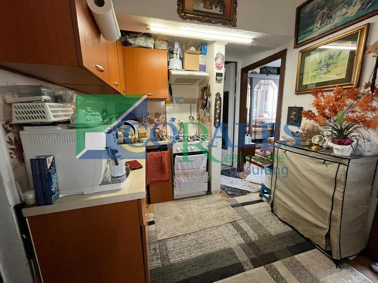 1 cam transf in 2. Gh. Lazar. Etaj 3! - 6