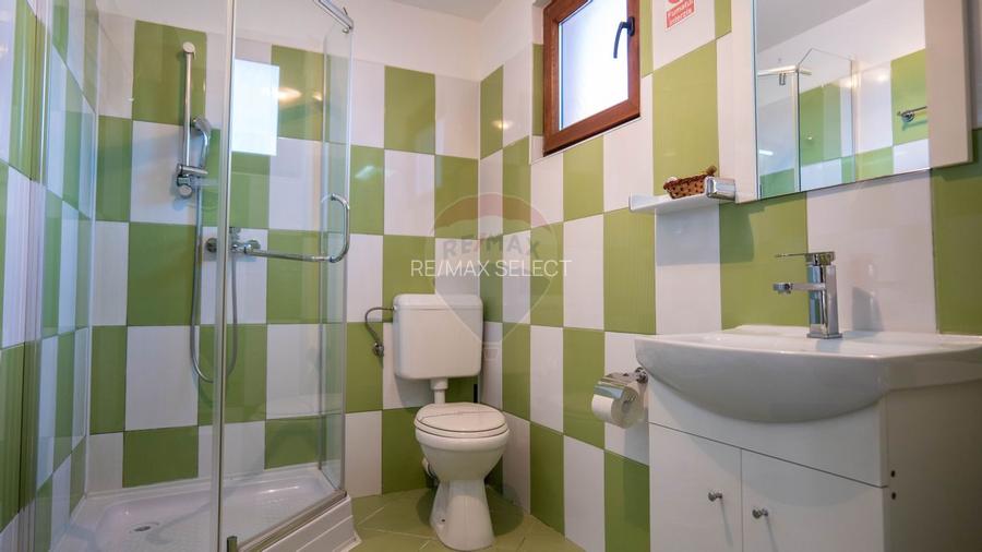 Oferta - vanzare pensiune 10 camere si casa de vacanta, Slanic Prahova - 12