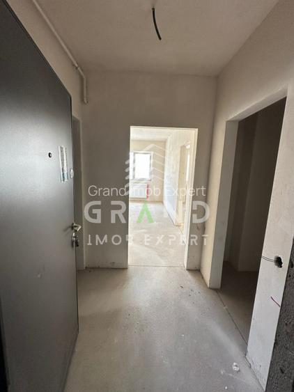 Apartament semifinisat de vanzare - 55mp + parcare, nemobilat,neutilat, Floresti - 2