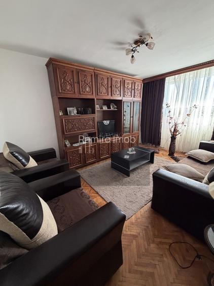 Apartament 2 camere decomandat Alexandru Obregia / Turnu Magurele xyz - 2