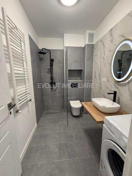 Apartament 3 camere de lux- South Side Residences - 18