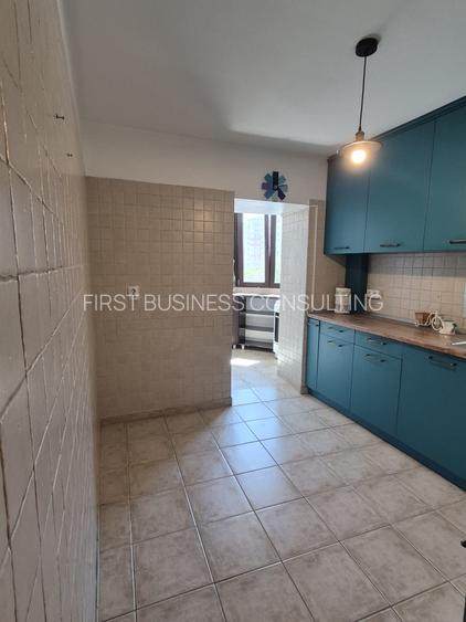 1 Mai - Clucerului - apartament deosebit, 3 camere - 9