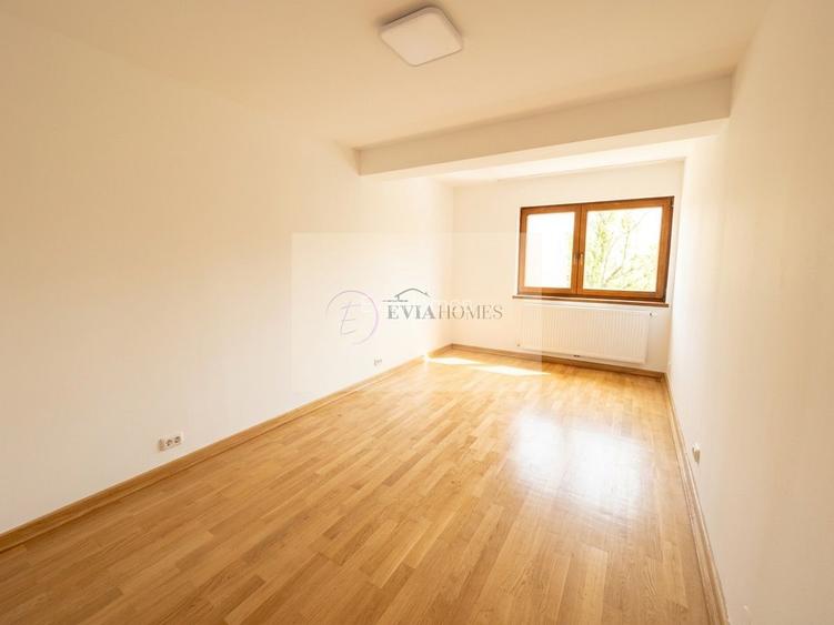 4 camere/ 2 bai / 119 mp/ parcare in curte / zona strazii Bucuresti - 6