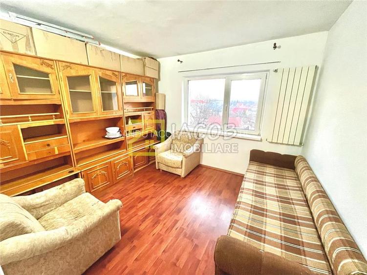 Apartament decomandat, 2 camere, etaj 3, str. Milcov , Bacau - 9