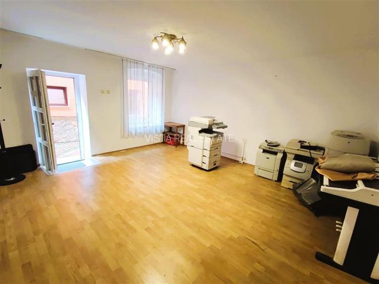 Inchiriere 2 camere. Ideal pentru Activitati Diverse.Zona Centrul Istoric - 2