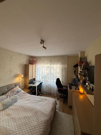 Apartament cu 3 camere,etaj 1, zona Sesul de sus - 5