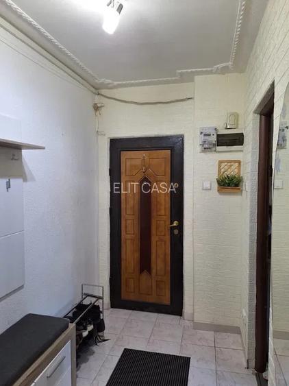 Apartament 3 camere, zona Podu Ros - 7