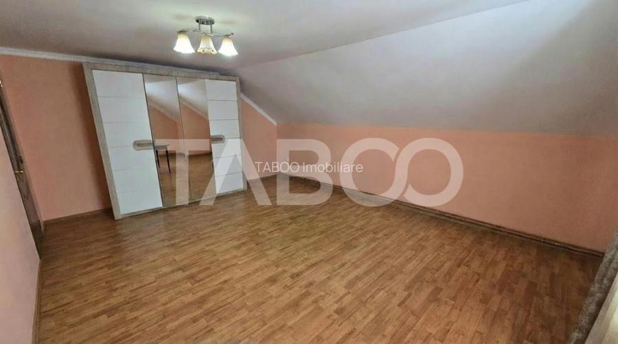 Casa individuala de vanzare 4 camere 159mpu teren liber 725mp Daia - 15