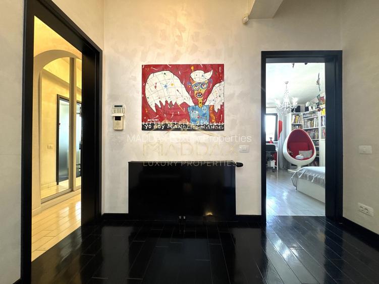 Vila cu 5 camere *344mp* + 400mp Teren // Zona Bucurestii Noi - 48