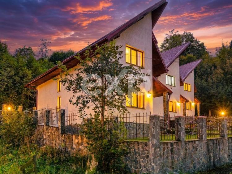 Vila individuala cu 6 camere de vanzare in Predeal