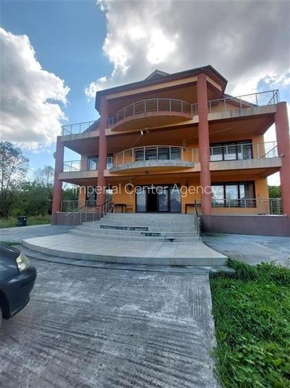 VILA  cu teren de vanzare in  BORZESTI - ONESTI - 3