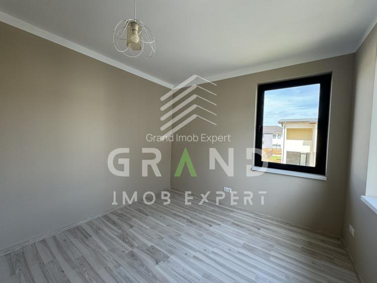 TOTUL NOU!Casa individuala,4 camere,3 BAI,TERASA,GARAJ,zona Dezmir - 17