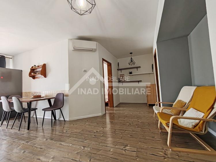 Apartament cu 2 camere+nisa de dormit, balcon, parcare, Str.Florilor - 9