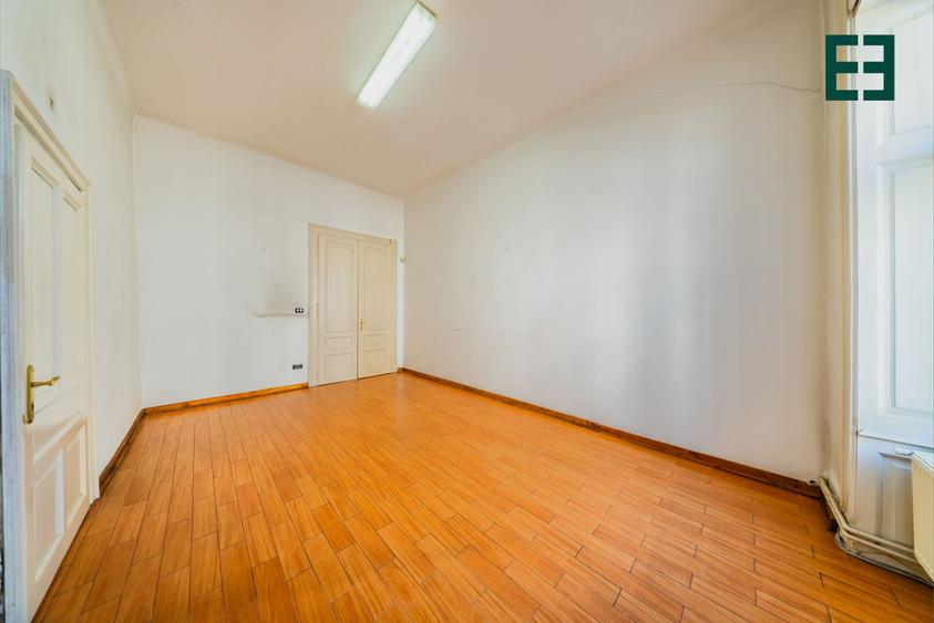 2 Apartamente unificate cu 7 camere - etaj 1 - Arad