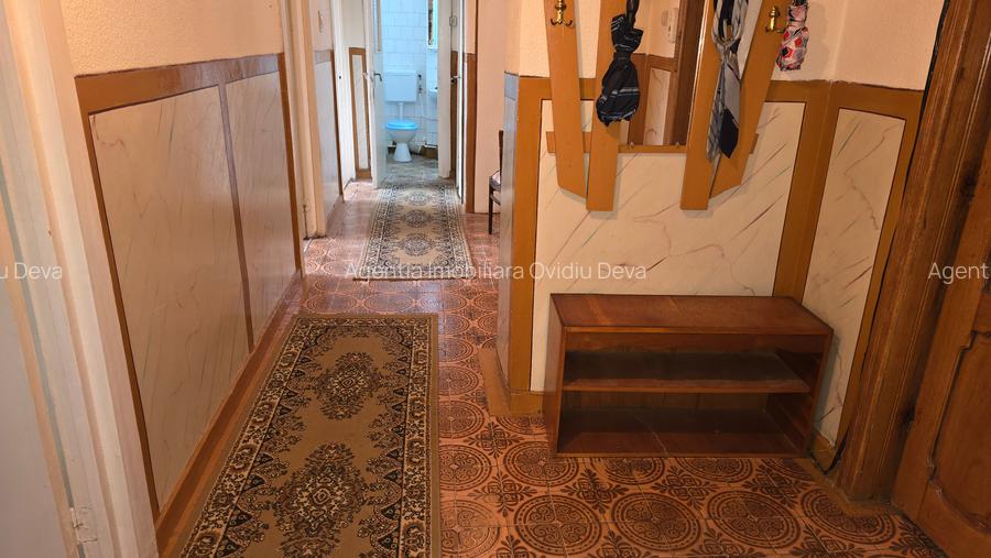 Vand apartament 3 camere decomandat, Deva, zona Balcescu, suprafata utila 67,44 - 3