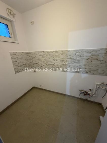 Dristor Piata Ramnicu Sarat - 7 min metrou - Park Lake - BLOC MIXT - 3