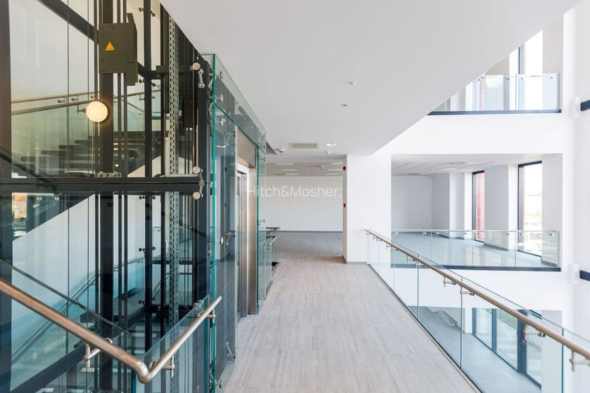 Birouri clasa A, in zona Complexului Studentesc - 3